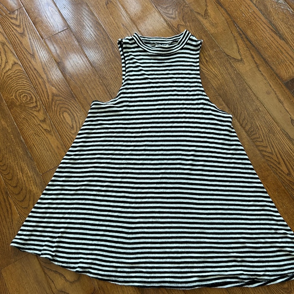 Mossimo S fit flarę tank top shirt